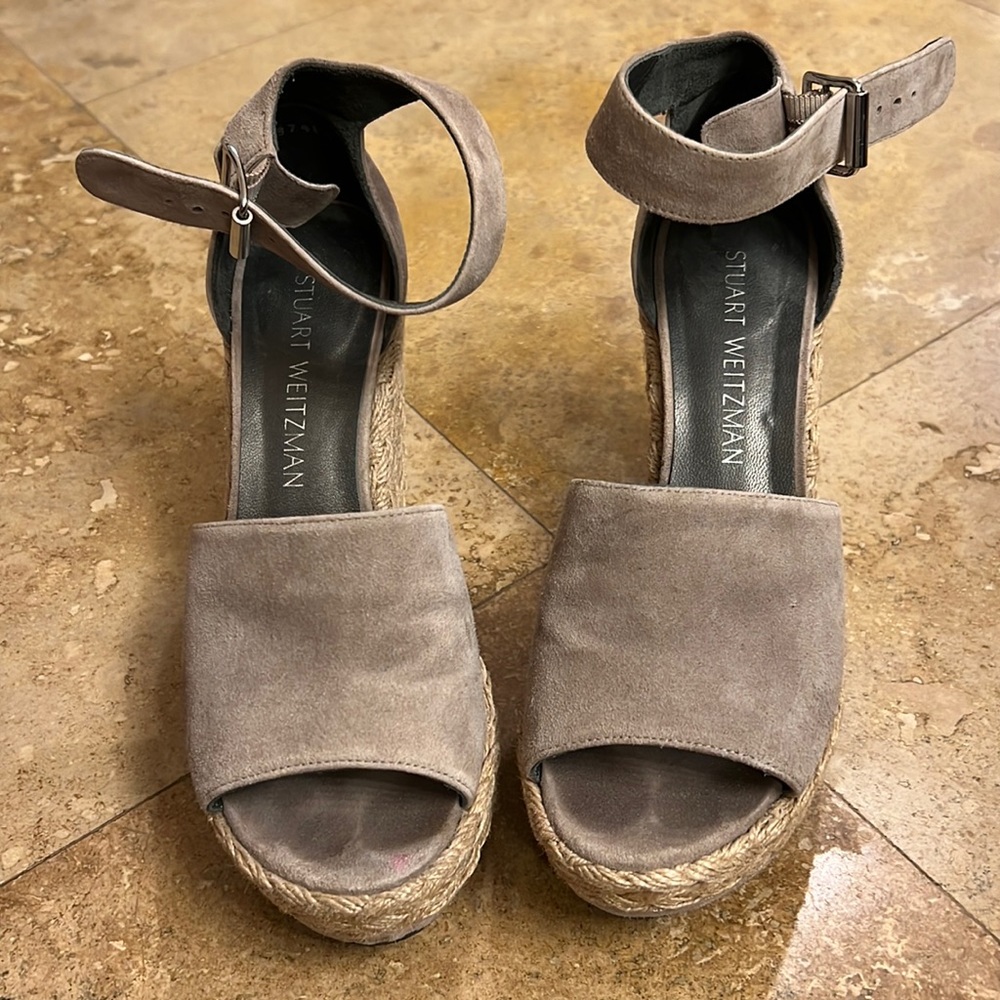 Barely Worn Stuart Weitzman Wedges - image 1
